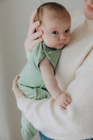 The Science of Thermoregulation: How Bamboo Sleep Sacks Help Babies Sleep Better All Year